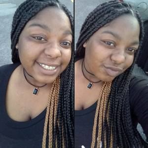 Meet your Posher, Demetrianna